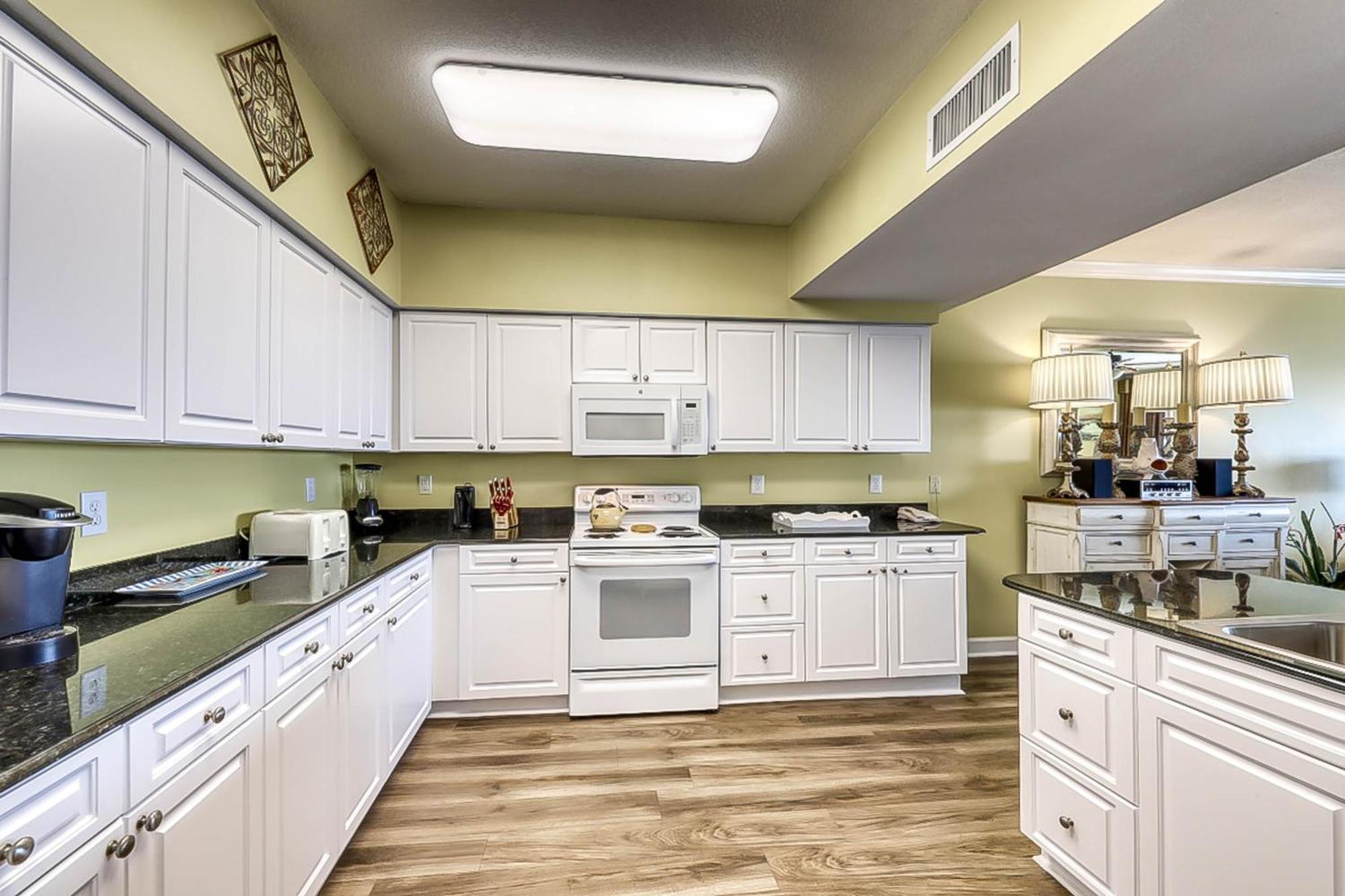 Admirals Quarters Villa Orange Beach Bilik gambar